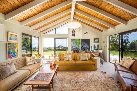 Photo of property in 201 Egmont Road, Hillsborough, New Plymouth, 4372