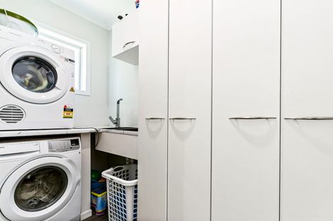 Photo of property in 16 Kohe Street, Parahaki, Whangarei, 0112