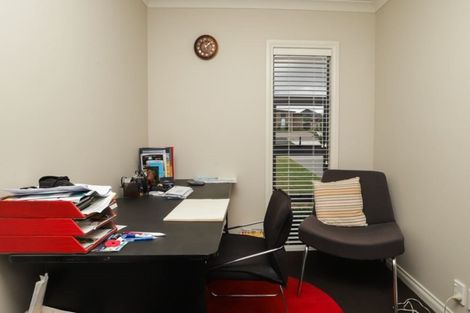 Photo of property in 38 Magellan Rise, Flagstaff, Hamilton, 3210