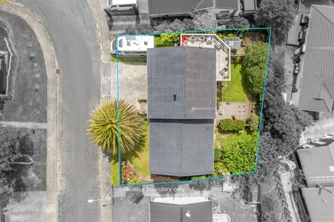 Photo of property in 6 Langwell Place, Papakowhai, Porirua, 5024