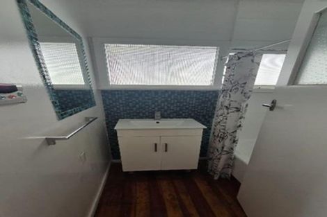 Photo of property in 5 Haumia Street, Johnsonville, Wellington, 6037