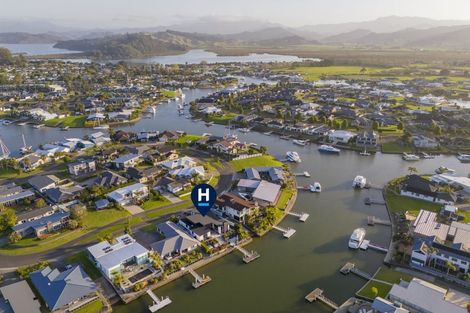 Photo of property in 43 Aquila Drive, Whitianga, 3510