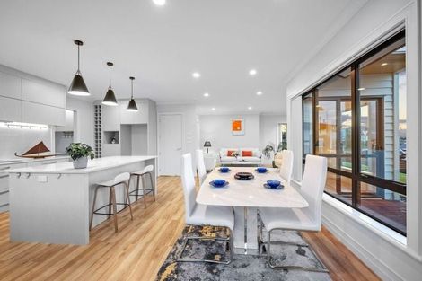 Photo of property in 5 Kingfisher Road, Silverdale, 0932