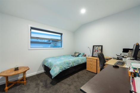 Photo of property in 17 Awatira Drive, Papamoa Beach, Papamoa, 3118