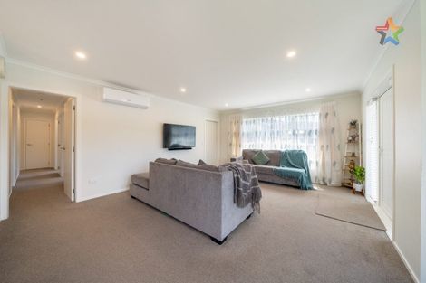 Photo of property in 139a Wainuiomata Road, Wainuiomata, Lower Hutt, 5014