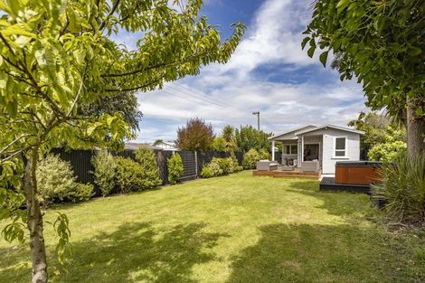Photo of property in 12a Cradock Street, South New Brighton, Christchurch, 8062