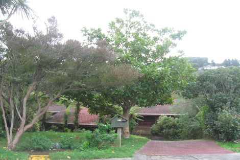 Photo of property in 27 Woolwich Close, Whitby, Porirua, 5024