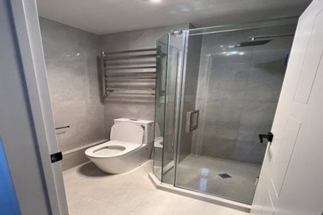 Photo of property in 5 Combat Street, Papakura, 2110