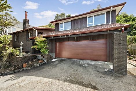 Photo of property in 24 Amapur Drive, Khandallah, Wellington, 6035