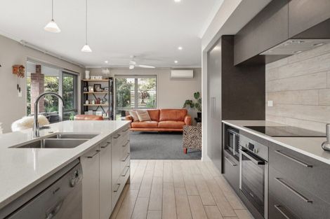 Photo of property in 87 Sandhurst Drive, Papamoa Beach, Papamoa, 3118