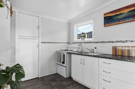 Photo of property in 38 Andrew Street, Elgin, Gisborne, 4010