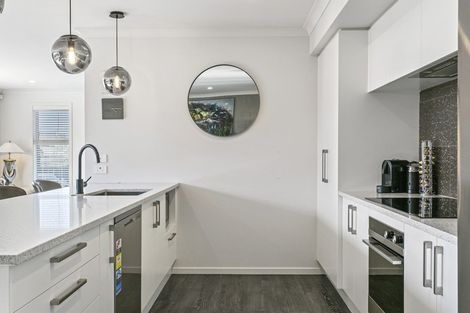 Photo of property in 21 Kara Place, Wharewaka, Taupo, 3330