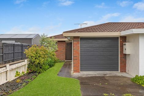 Photo of property in 178b Centreway Road, Orewa, 0931