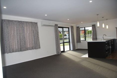 Photo of property in 4 Macdonald Heights, Feilding, 4702