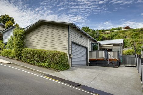 Photo of property in 49 Chaucer Road, Hospital Hill, Napier, 4110