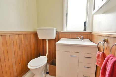 Photo of property in 15 Bernard Street, Kenmure, Dunedin, 9011