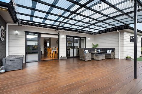 Photo of property in 145 Matua Road, Huapai, Kumeu, 0810