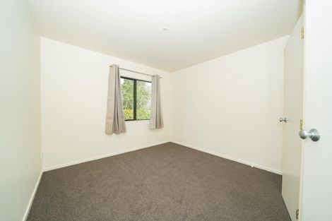 Photo of property in 2/3 Orwell Road, Greenhithe, Auckland, 0632