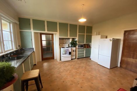 Photo of property in 11 Karamu Avenue, Takaro, Palmerston North, 4410