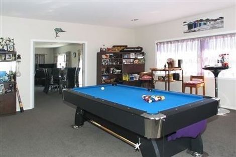 Photo of property in 4 Kaimai Place, Aotea, Porirua, 5024