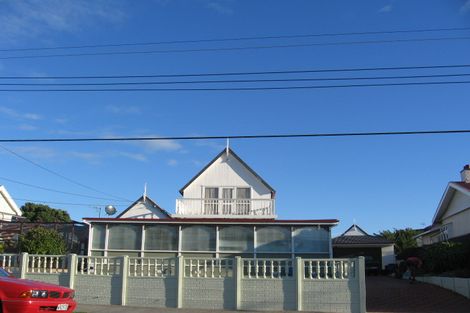 Photo of property in 14 Emerson Street, Petone, Lower Hutt, 5012