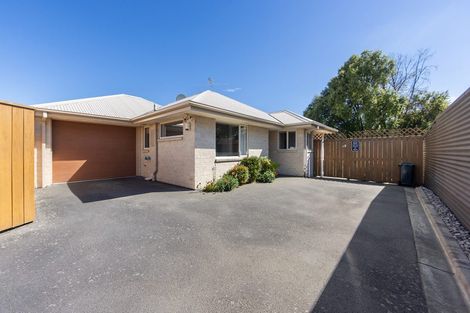 Photo of property in 3/28 Englefield Road, Belfast, Christchurch, 8051