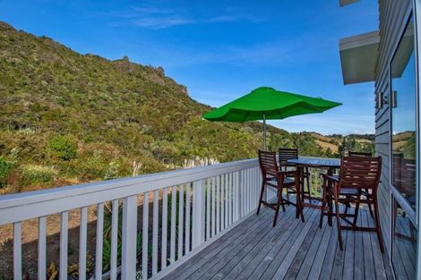 Photo of property in 16 Rangikorero Place, Whangarei Heads, Whangarei, 0174