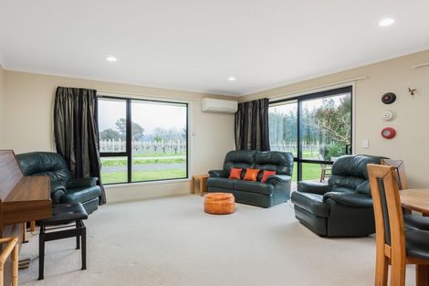 Photo of property in 32 River Terrace, Renwick, 7204