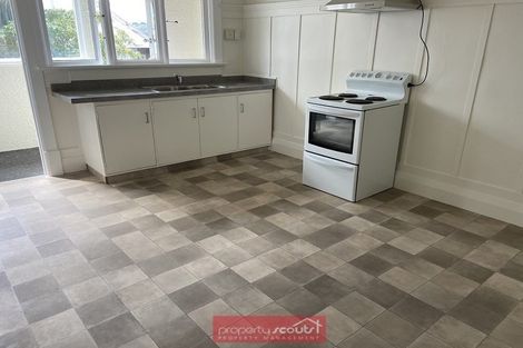 Photo of property in 112 Maitland Street, Dunedin Central, Dunedin, 9016