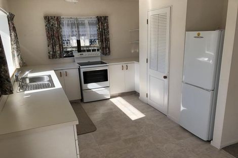 Photo of property in 2/12 Raukawa Street, Stokes Valley, Lower Hutt, 5019