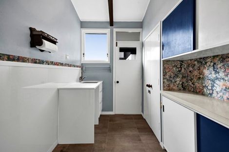 Photo of property in 41 Suther Street, Waverley, 4510