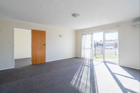 Photo of property in 11 Anaru Street, Raumati Beach, Paraparaumu, 5032