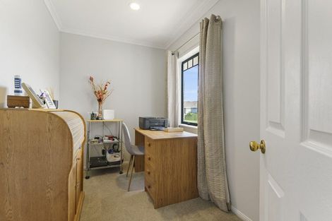 Photo of property in 40 Ocean Crest, Papamoa Beach, Papamoa, 3118