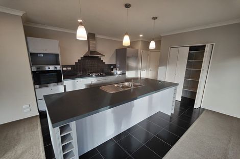 Photo of property in 44 Wiltshire Drive, Huntington, Hamilton, 3210