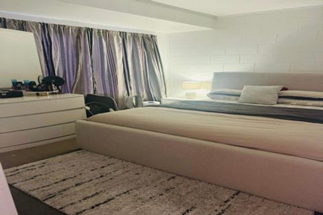 Photo of property in 5/495 Glenfield Road, Glenfield, Auckland, 0629