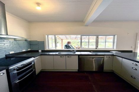 Photo of property in 33 Mill Road, Clive, 4102