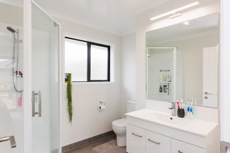 Photo of property in 197 Pacific Drive, Fitzherbert, Palmerston North, 4410