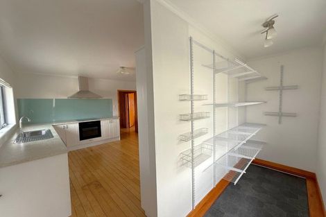 Photo of property in 939 East Coast Road, Torbay, Auckland, 0630