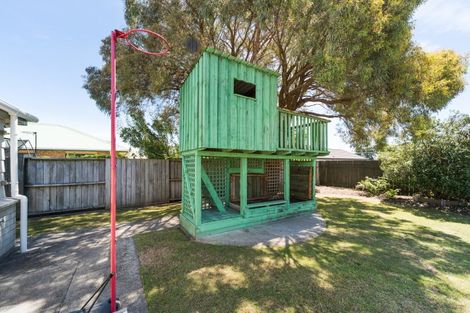 Photo of property in 20 Parnell Heights Drive, Kelvin Grove, Palmerston North, 4414