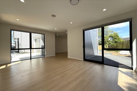 Photo of property in 13d Williams Road, Hobsonville, Auckland, 0618
