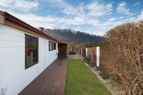 Photo of property in 10 Remarkables Crescent, Frankton, Queenstown, 9300