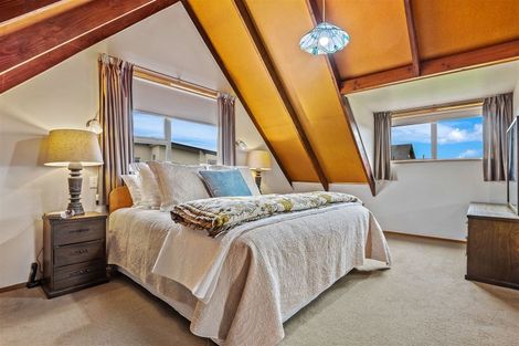 Photo of property in 9 Sawtell Place, Northcote, Christchurch, 8052