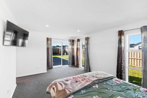 Photo of property in 8 Clonbunny Close, Rolleston, 7614