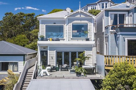 Photo of property in 10 Dorking Road, Brooklyn, Wellington, 6021