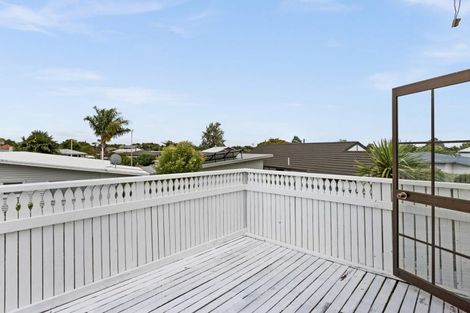 Photo of property in 1202/2 Heretaunga Street East, Parkvale, Hastings, 4122