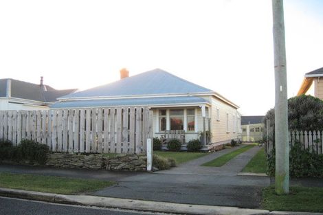 Photo of property in 21 Auld Street, Saint Kilda, Dunedin, 9012