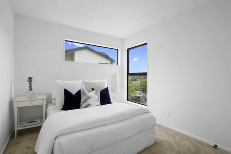 Photo of property in 7/5 Lemon Grove Lane, Greenhithe, Auckland, 0632