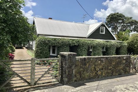 Photo of property in 64 Church Street, Devonport, Auckland, 0624