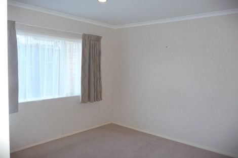 Photo of property in 4 Ballyroney Place, East Tamaki, Auckland, 2013