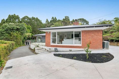 Photo of property in 6 Lancelot Road, Orewa, 0931